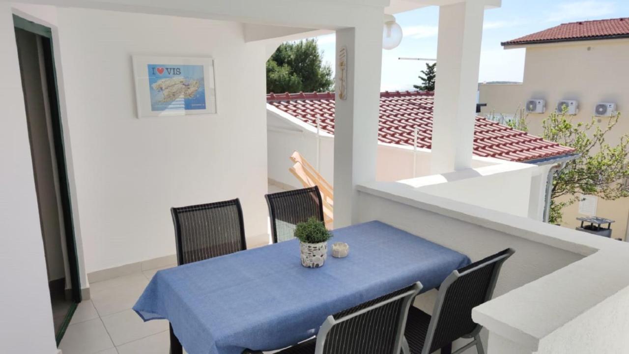 Apartments Rak Vis Extérieur photo